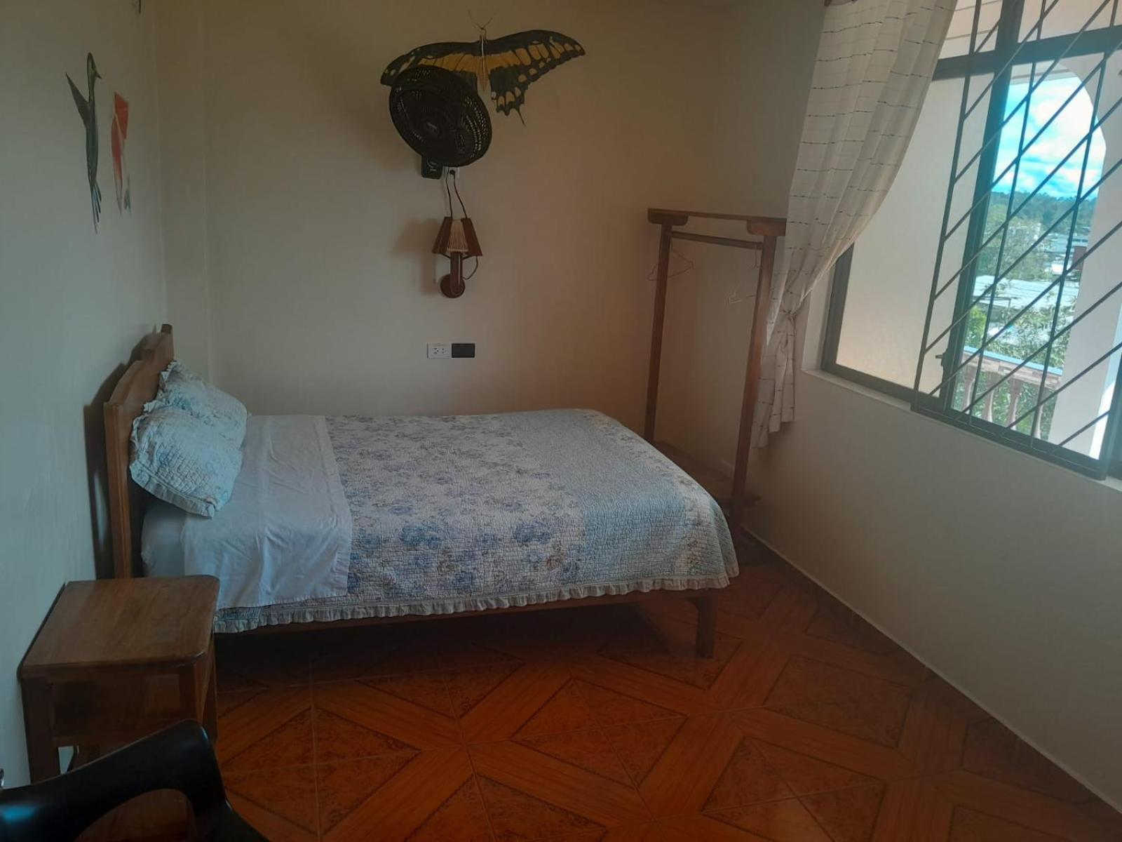 Hostal Limoncocha Тена Екстериор снимка
