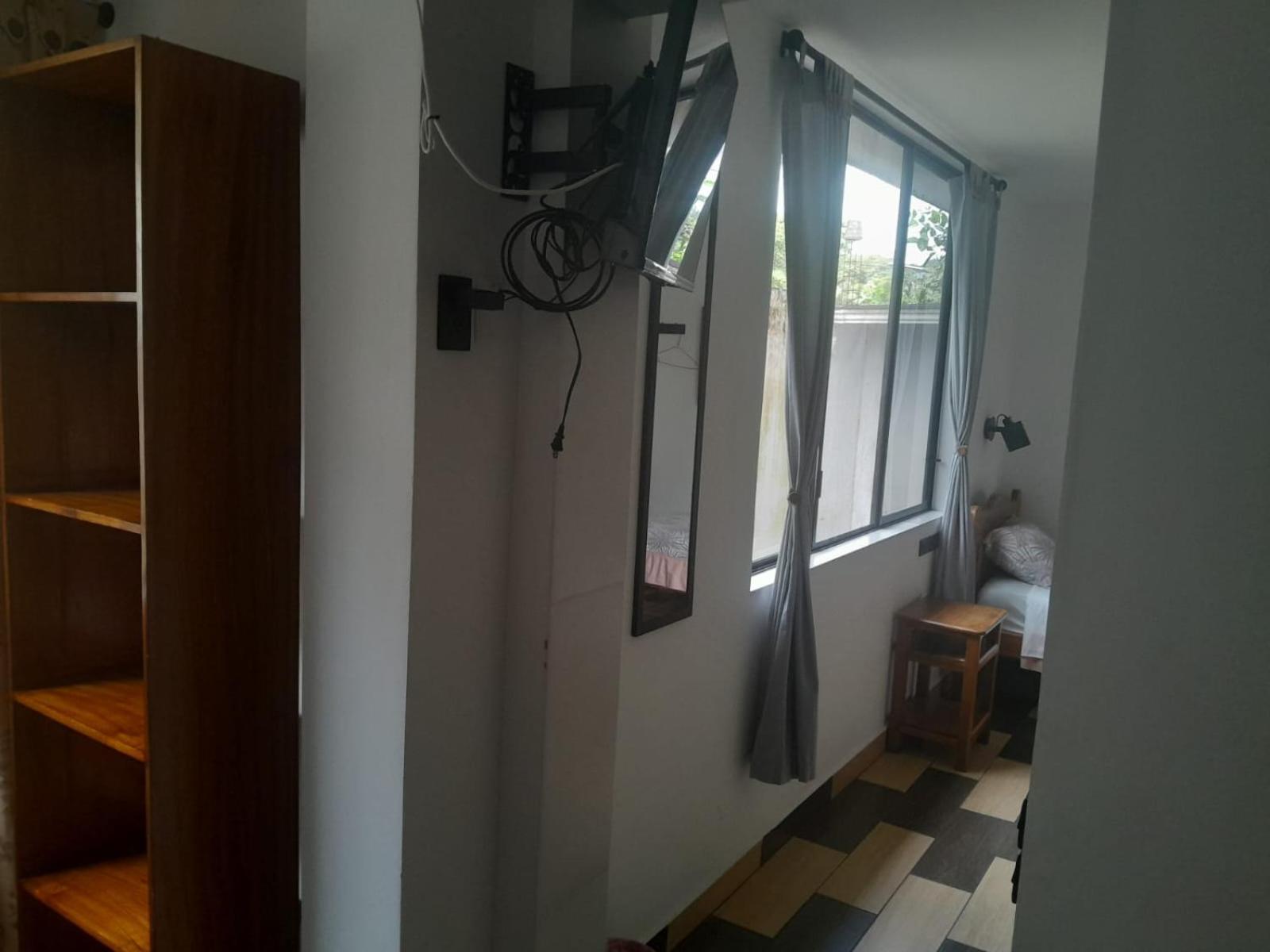 Hostal Limoncocha Тена Екстериор снимка